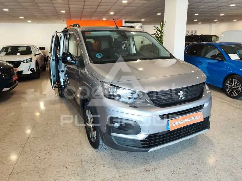 2020 Peugeot Rifter