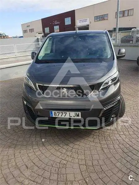 2020 Peugeot Traveller