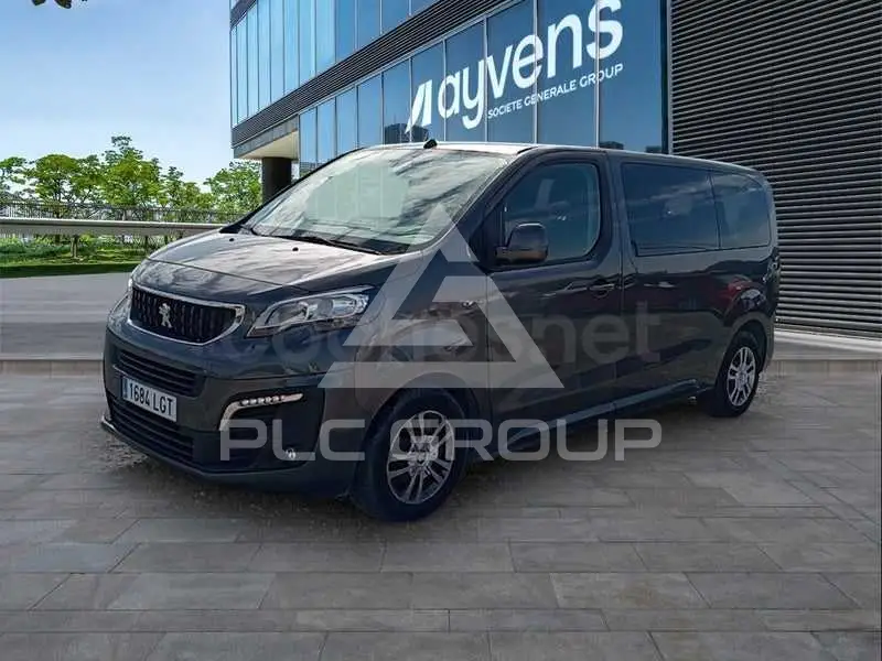 2020 Peugeot Traveller
