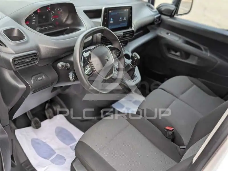 2020 Peugeot Partner
