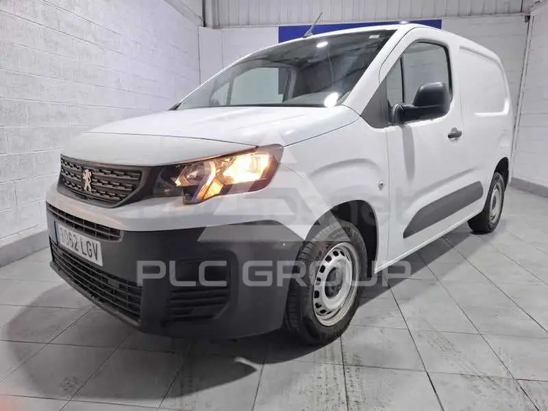 2020 Peugeot Partner