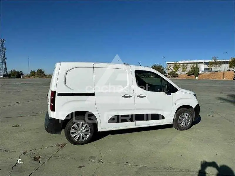 2020 Peugeot Partner