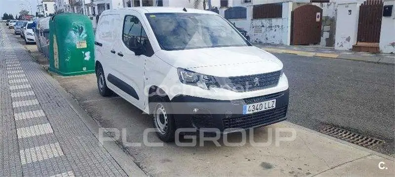 2020 Peugeot Partner