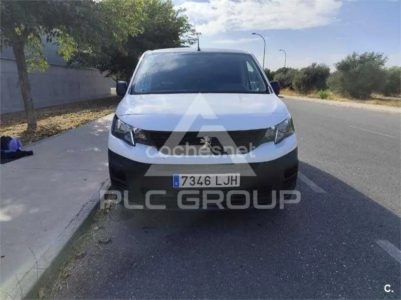 2020 Peugeot Partner