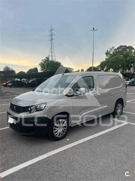2020 Peugeot Partner