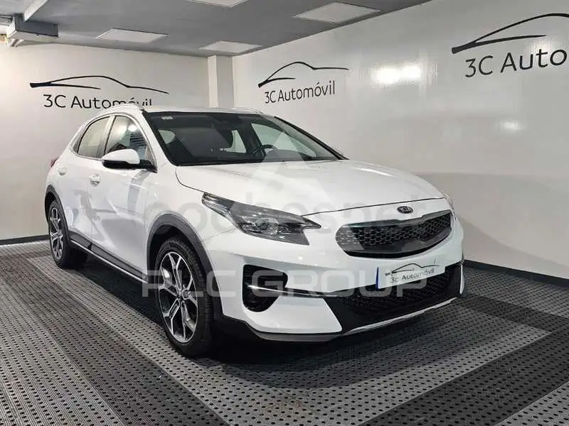 2020 KIA XCEED