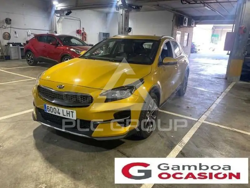 2020 KIA XCEED