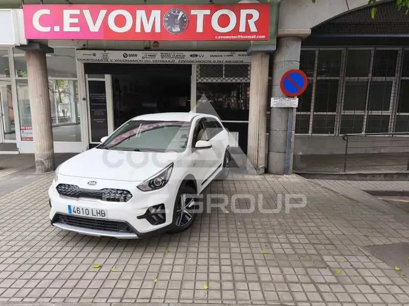 2020 KIA Niro