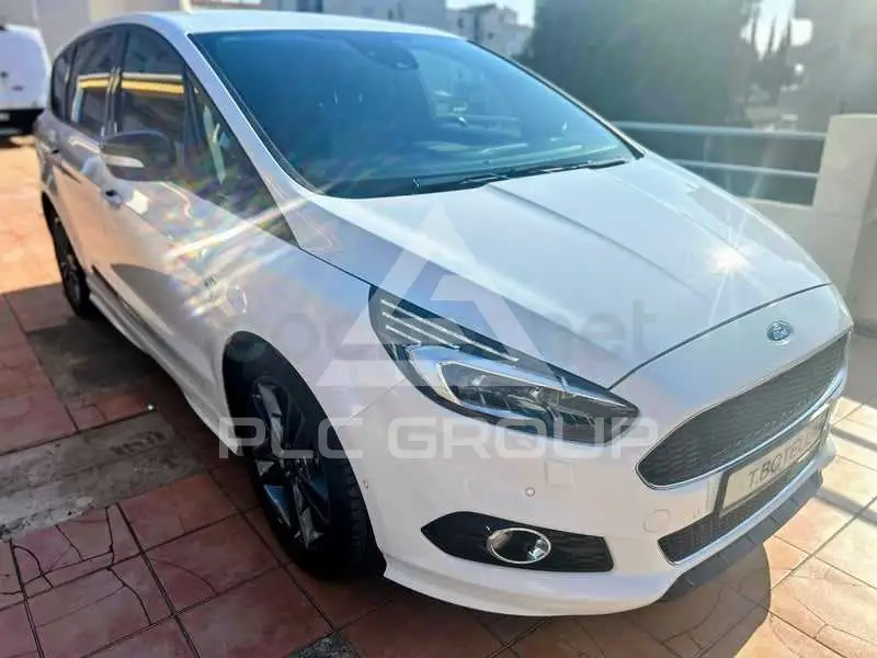 2020 Ford S-Max