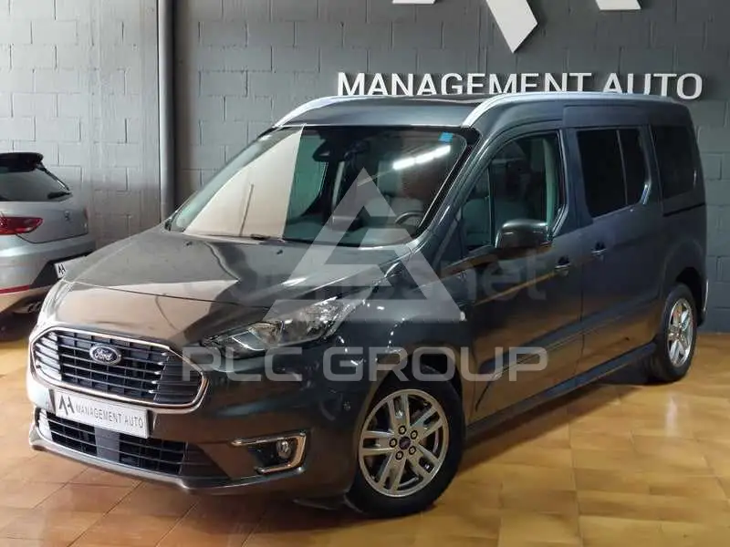 2020 Ford Tourneo