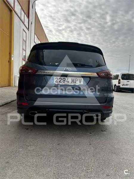 2020 Ford S-Max