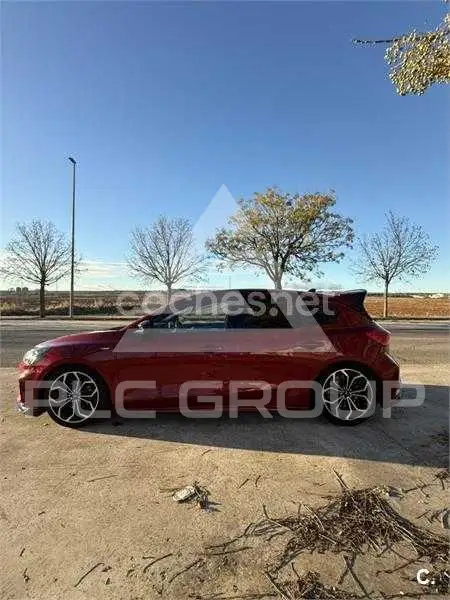 2020 Ford FOCUS