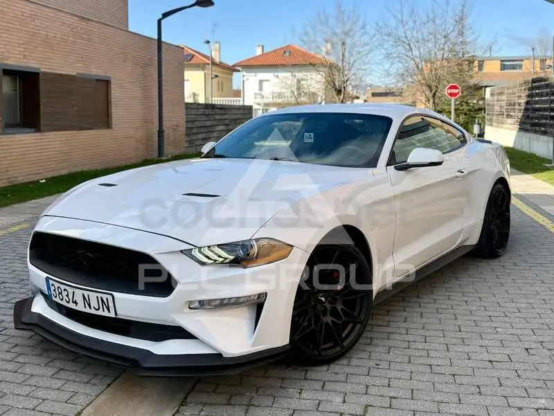 2020 Ford MUSTANG