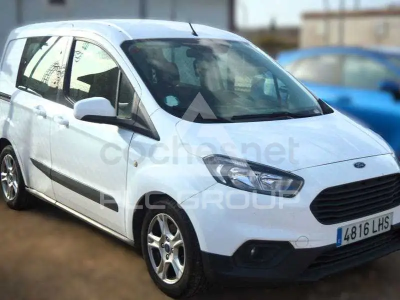 2020 Ford Courier