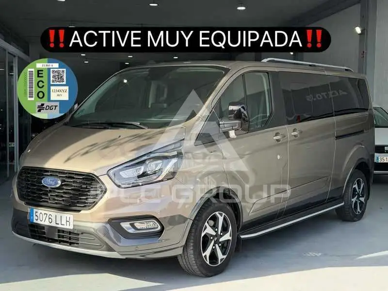 2020 Ford Tourneo