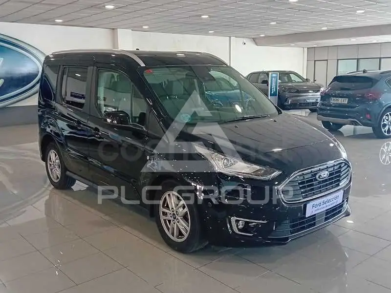 2020 Ford Tourneo