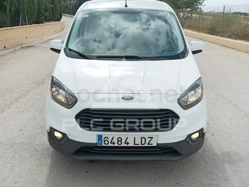 2020 Ford Tourneo