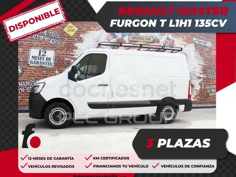 2020 Renault Master