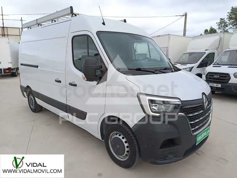 2020 Renault Master