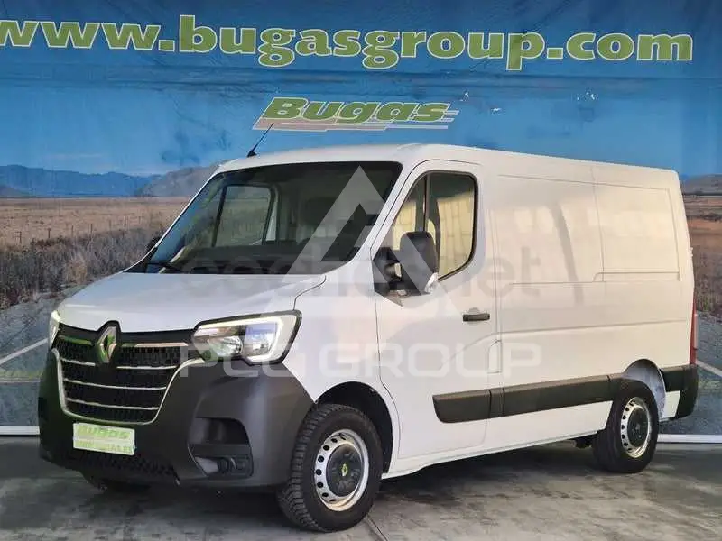 2020 Renault Master
