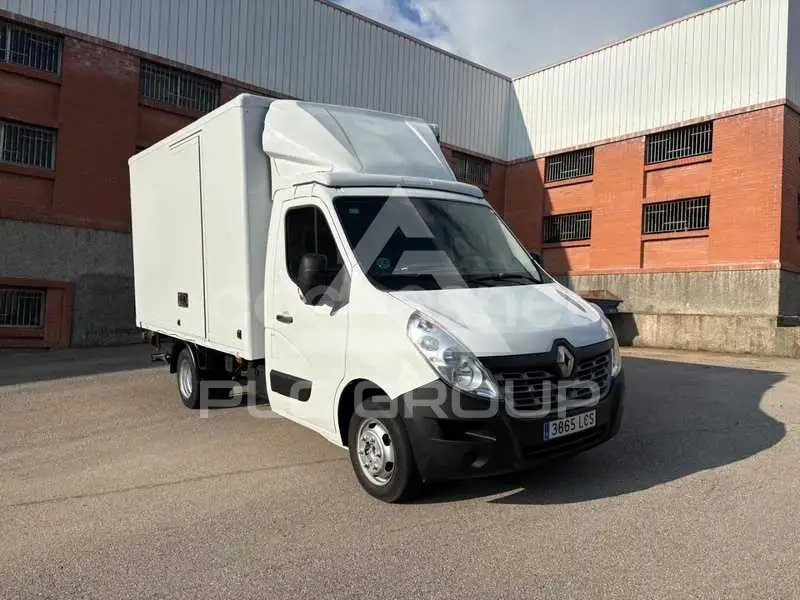 2020 Renault Master