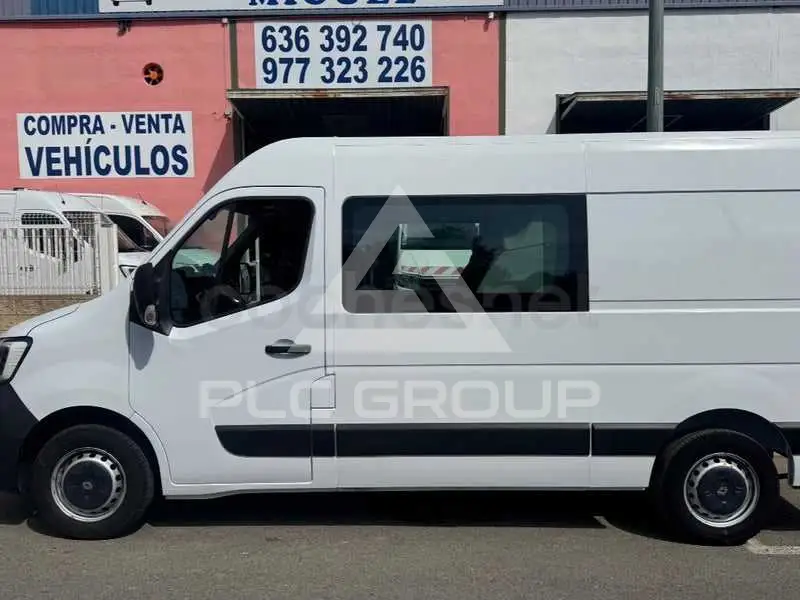 2020 Renault Master
