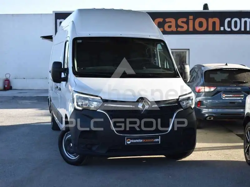 2020 Renault Master