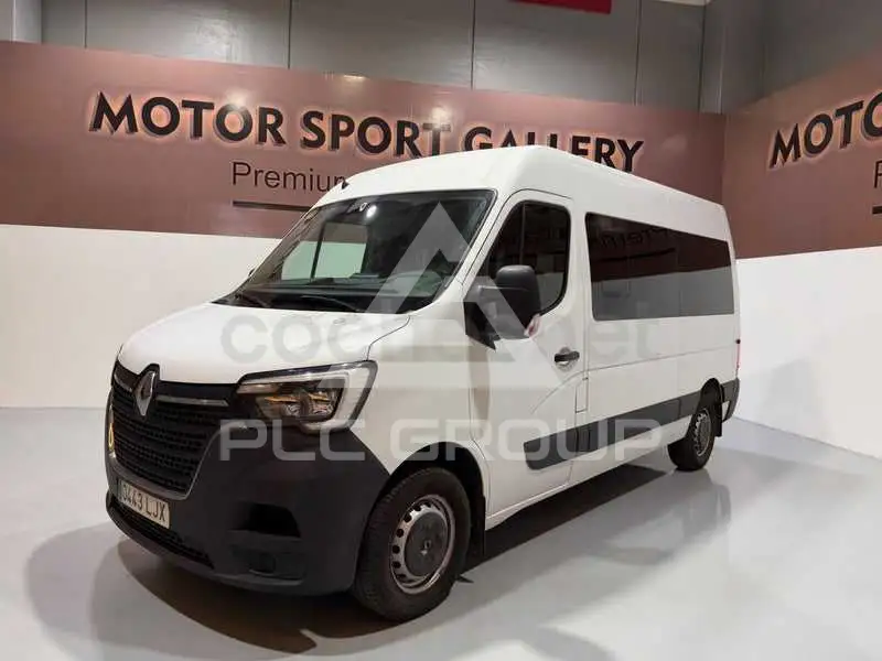 2020 Renault Master
