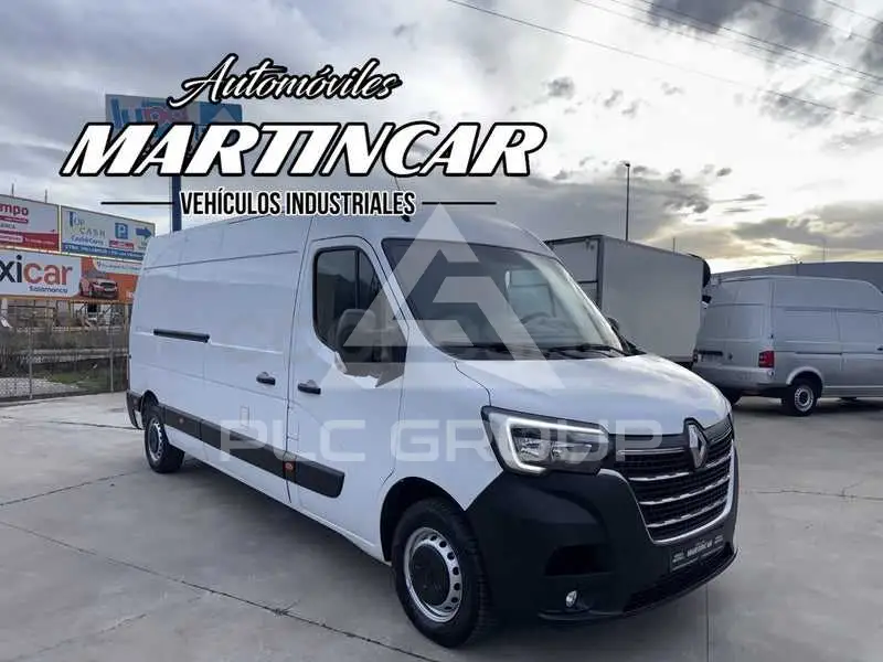2020 Renault Master