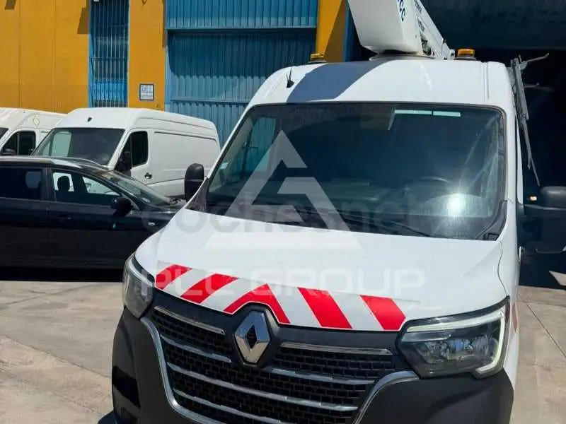 2020 Renault Master