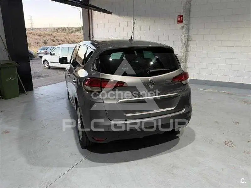 2020 Renault Scenic
