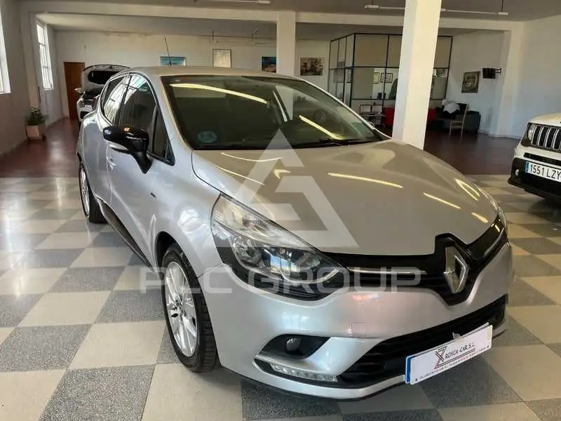 2020 Renault Clio