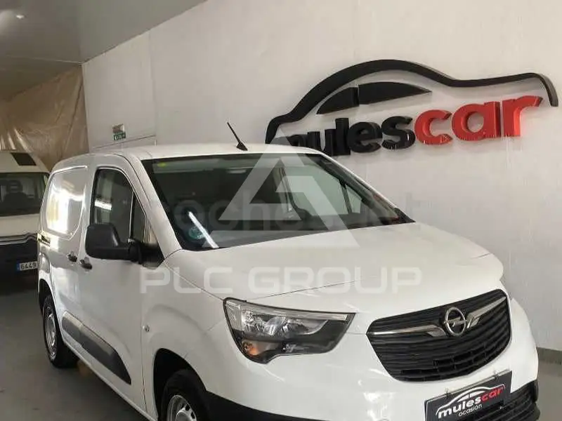 2020 Opel Combo