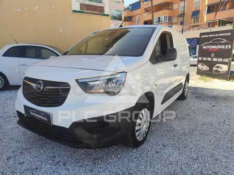 2020 Opel Combo