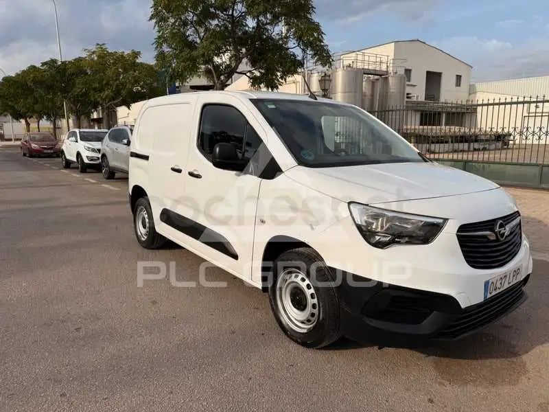 2020 Opel Combo