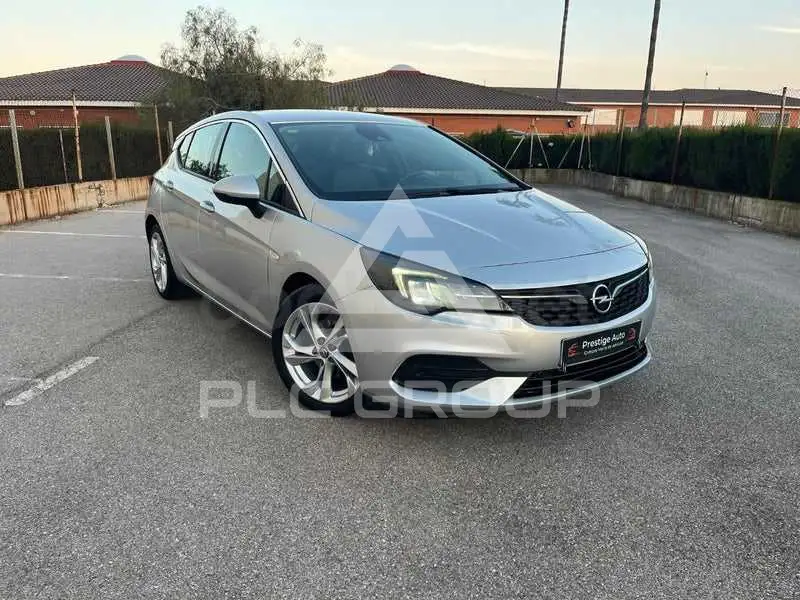 2020 Opel Astra