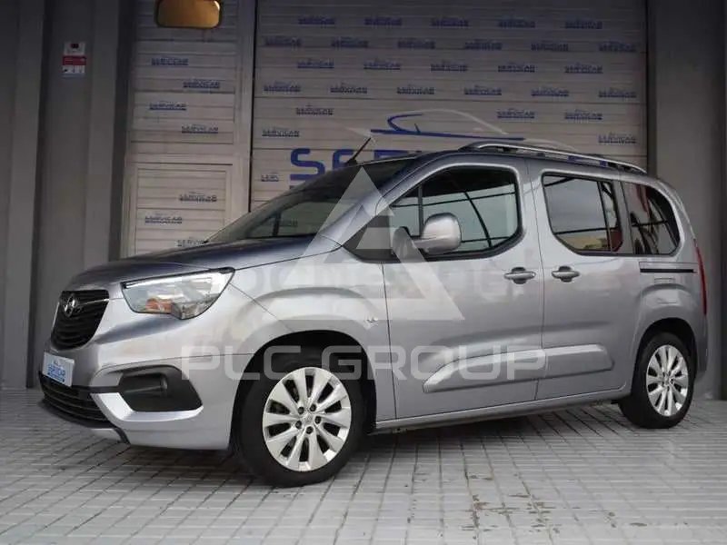 2020 Opel Combo