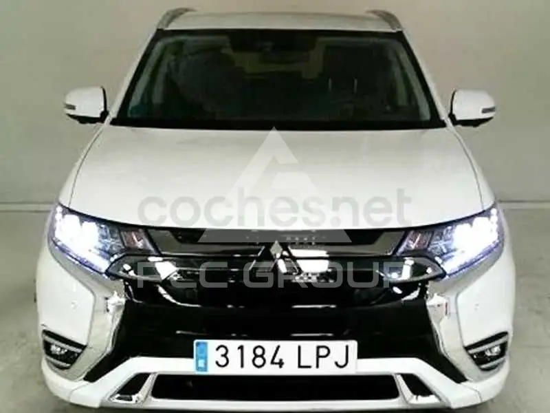 2021 Mitsubishi OUTLANDER