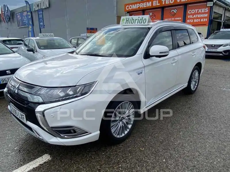 2021 Mitsubishi OUTLANDER