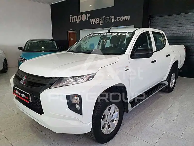 2021 Mitsubishi L200