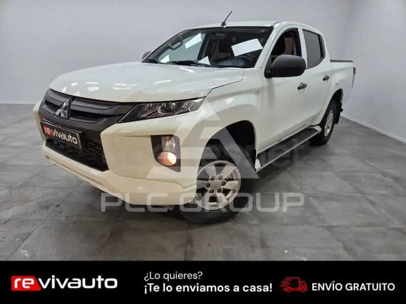 2021 Mitsubishi L200