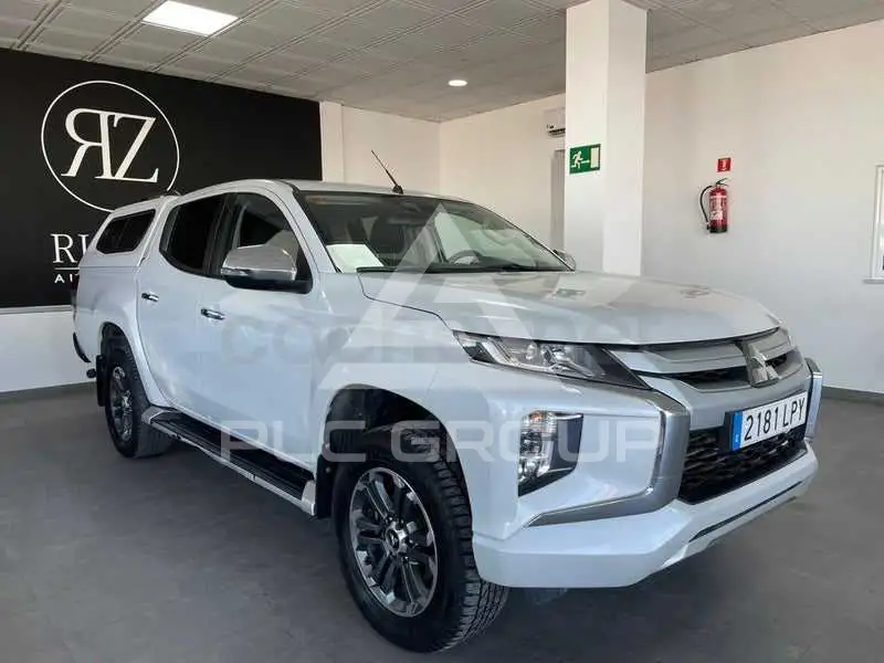 2021 Mitsubishi L200