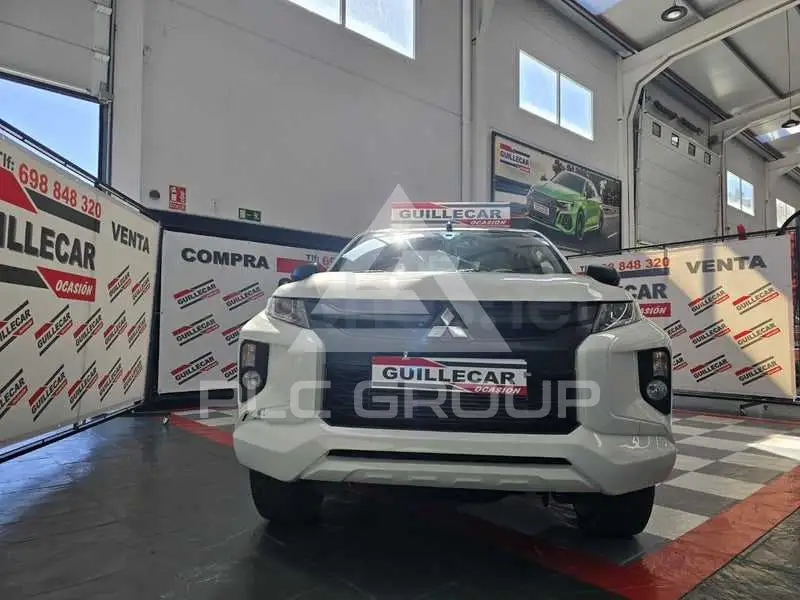2021 Mitsubishi L200