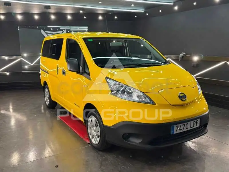 2021 Nissan NV 200