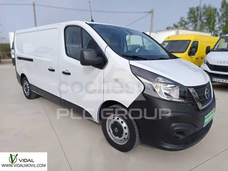 2021 Nissan NV 300