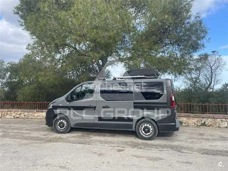 2021 Nissan NV 300