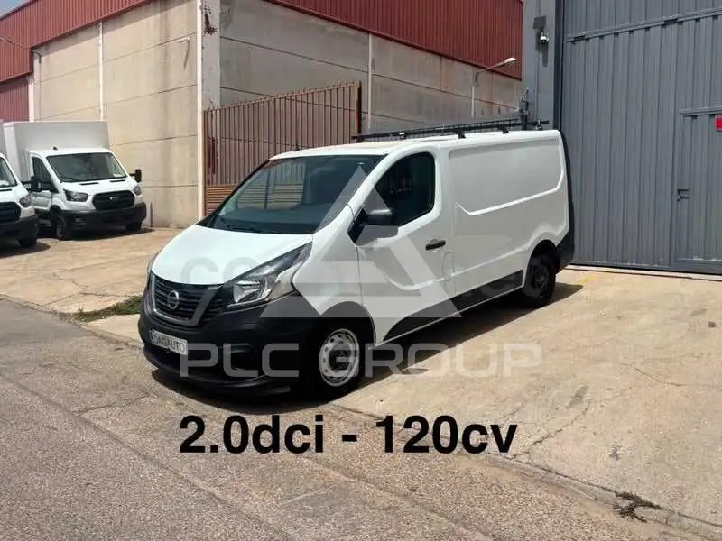 2021 Nissan NV 300
