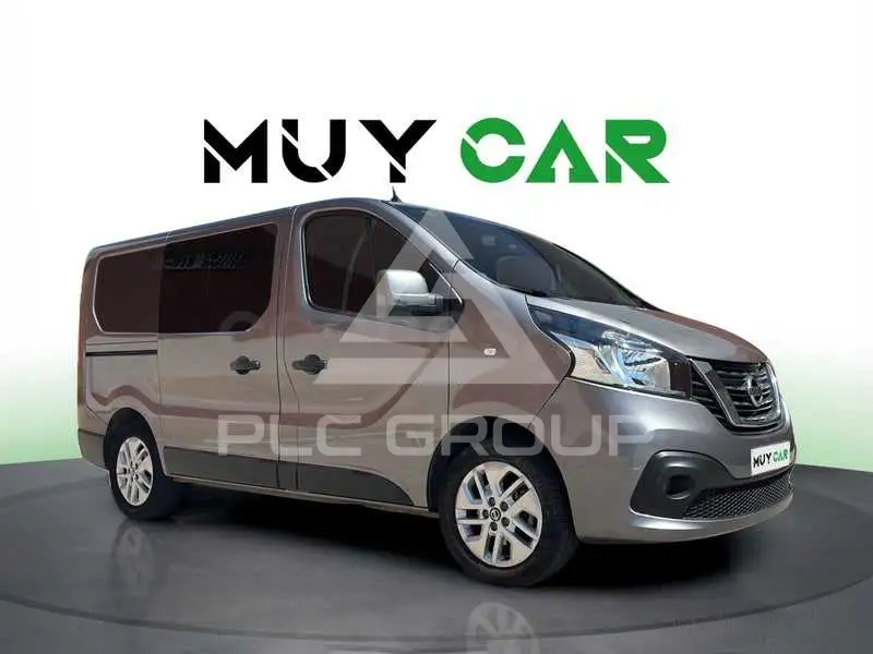 2021 Nissan NV 300