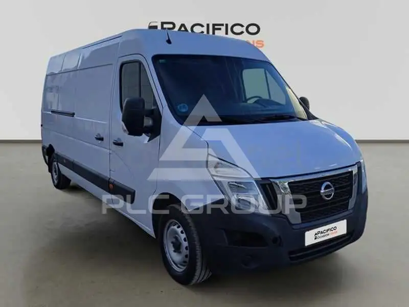 2021 Nissan NV 400