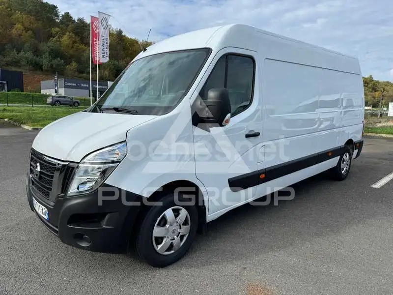 2021 Nissan NV 400
